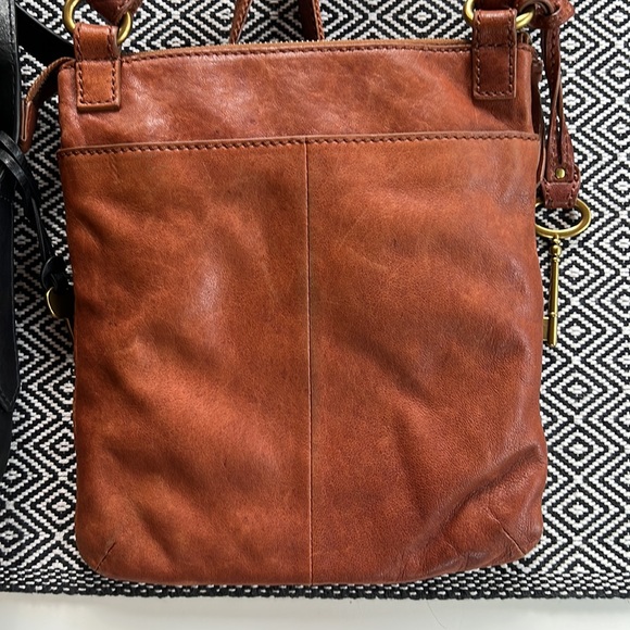 FOSSIL Genuine Leather Crossbody Bag Vintage VGUC - Picture 2 of 8